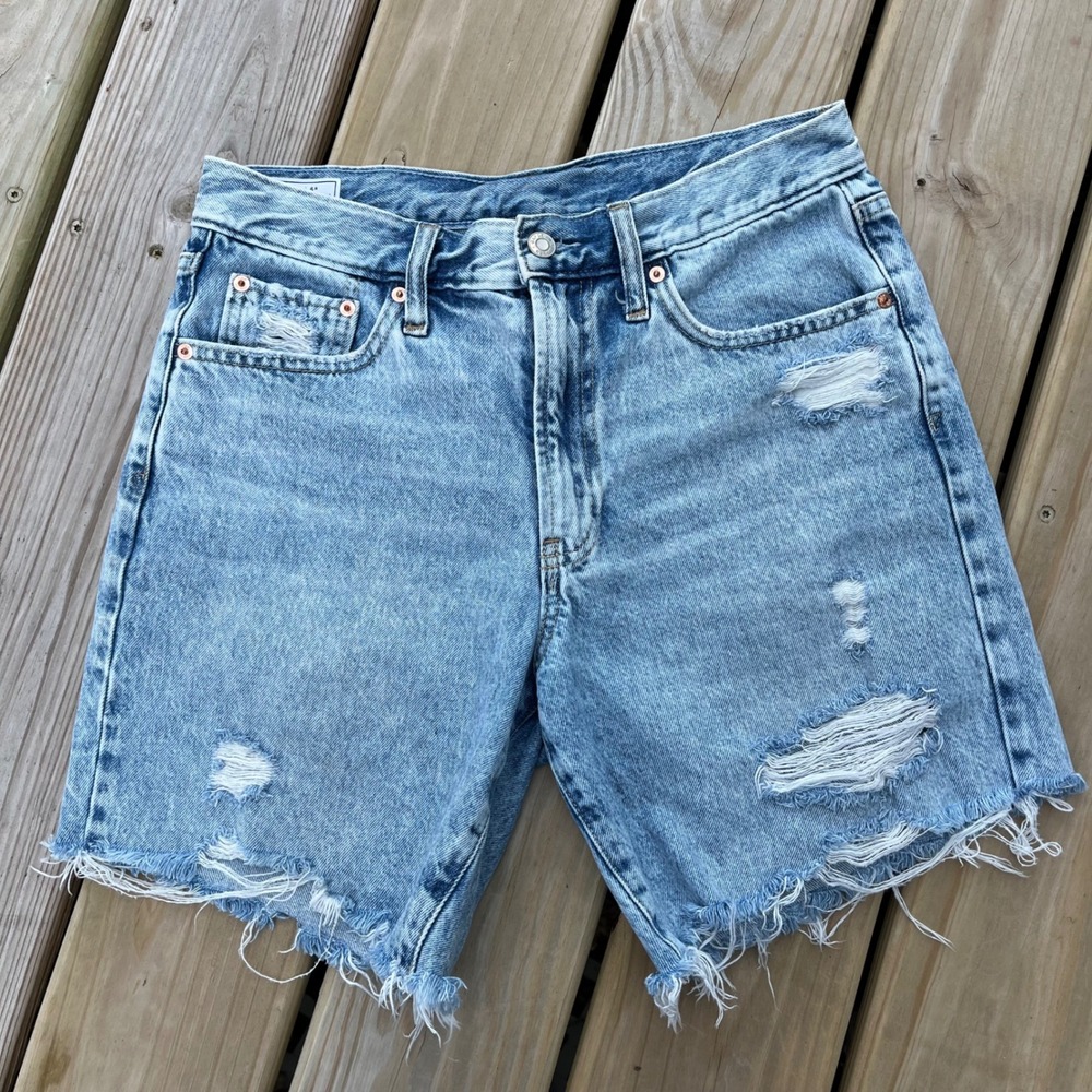 Gap Jean Shorts Distressed Cutoff Loose Bermuda Mid Rise Size 6 / 28
